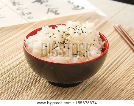 Arroz blanco al estilo japonés. Japanese style white rice.