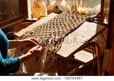 Esparto halfah grass crafts craftsman hands working