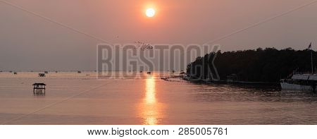 Panoramic View Of Sunrise In The Morning Over The Gulf Of Thailand At Bangtaboon, Petchaburi, Thaila