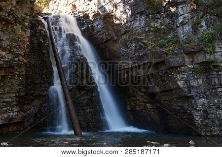 Bukhtivetskyi Waterfall In Bukove On The Bukhtovets River. Ivano-frankivska ..oblast, Ukraine.