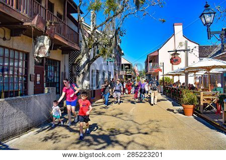 St. Augustine, Florida. January 26 , 2019 . People Enjoying Colonial Experience In St. George St. On