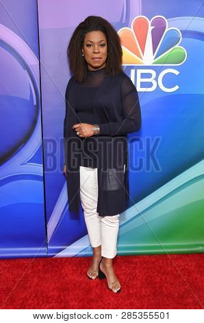 LOS ANGELES - FEB 20:  Lorraine Toussaint arrives for the NBCUniversal Mid Season Press Junket on February 20, 2019 in Hollywood, CA                