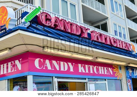 Ocean City, Maryland - April 3, 2018: Exterior Of A Candy Kitchen Storefront Along The Boardwalk In 
