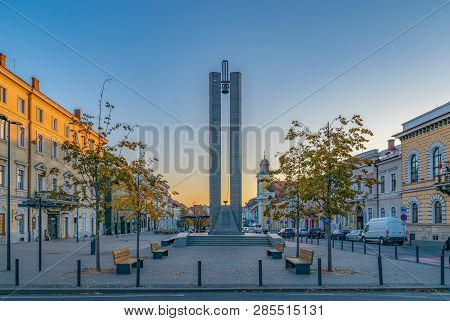 Memorandum Monument On Eroilor Avenue, Heroes Avenue - A Central Avenue In Cluj-napoca, Romania