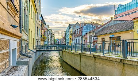 Cluj-napoca, Romania - September 16, 2018: Canalul Morii And The Andrei Saguna Pedestrian Street In 