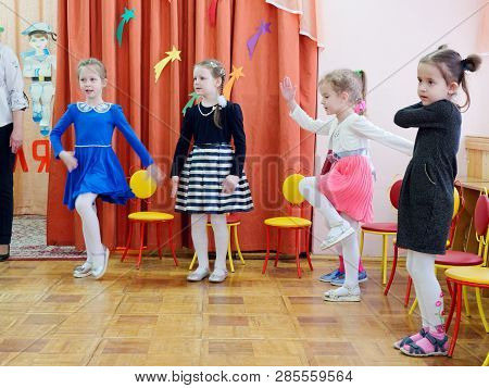 Gomel, Belarus - February 22, 2019: Matinee In Kindergarten Dedicated To The Day Of The Soviet Army.