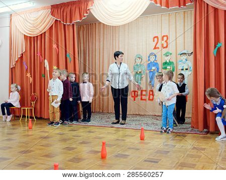 Gomel, Belarus - February 22, 2019: Matinee In Kindergarten Dedicated To The Day Of The Soviet Army.