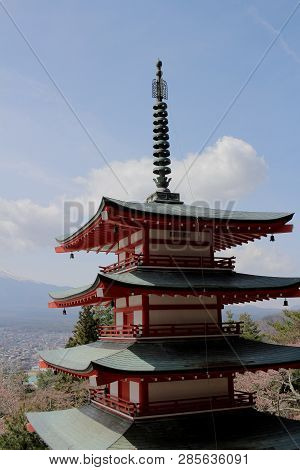 Chureito Pagoda At Arakura Sengen Shrine I