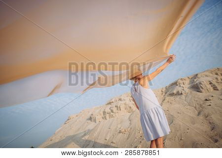 Girl Light Veil Wind Desert Spread Wings