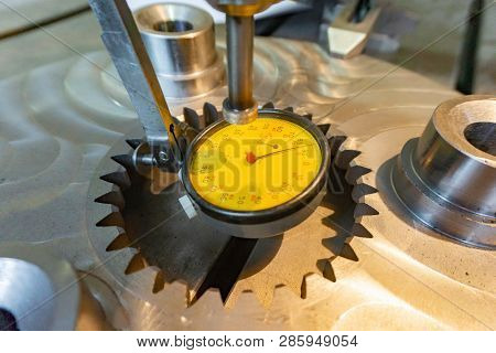 Indicator Lever Type In Mechanical Engineering For Accurate Alignment Of Parts Along The Axis