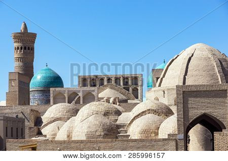 Toki Zargaron, Ancient Trading Domes In Bukhara, Uzbekistan
