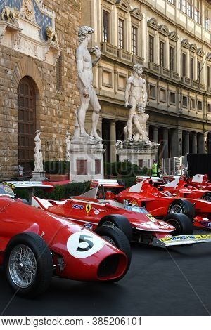 Florence, September 2020: Ferrari 500 F2 F1 Of Year 1952 And Other Historic F1 Cars On Display Durin