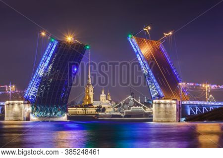 Neva river and open Palace (Dvortsovy) Bridge - St. Petersburg Russia