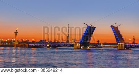 Neva river and open Palace (Dvortsovy) Bridge - St. Petersburg Russia