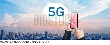 Communication System With Internet  5g And Technology Development Concepts.