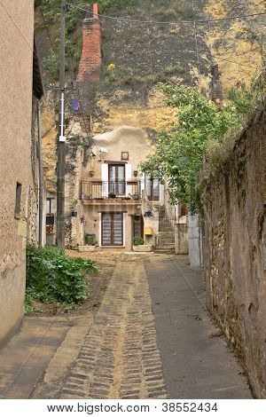 Mağaranın giriş Street