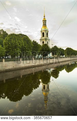 Saint-petersburg, Russia. 2 Juny 2016.  Saint Nicholas Naval Cathedral, St Petersburg, Russia.