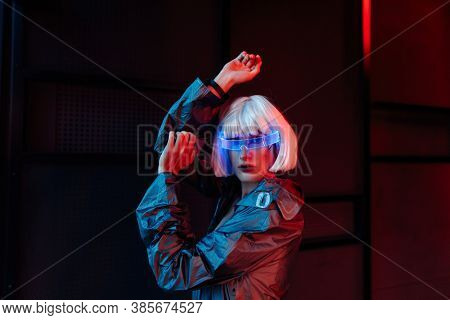 Fashionable Woman From The Future. A New Generation Of People With Technology Gadgets.