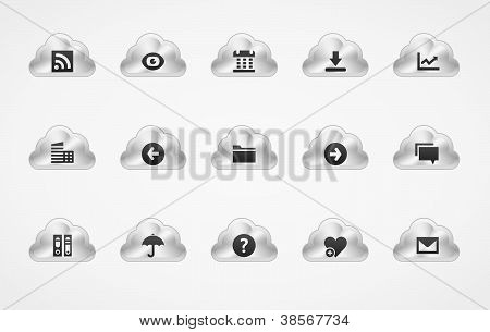 Le icone di Office e web | Nuvole metalliche