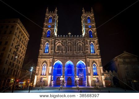 La Basilica di Notre-Dame.