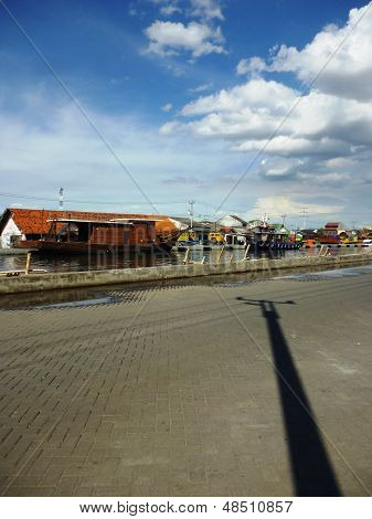 atmosphere tanjung mas harbour