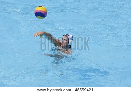 Jul 24 2009; Italia Rooma USA joukkuepelaaja Anthony Azevedo kilpailee m alkuerät