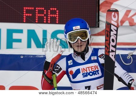 SOELDEN Áustria 25 de OCT, Kathrin Zettel AUT competindo na corrida de slalom gigante de womens no Rettenba
