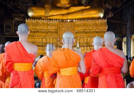 Bangkok, Thailand -11 Jul 2014 Thai Monks Stand In The Hall For The Buddhism Activity Daily At Wat S