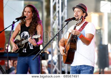 NEW YORK-JUL 18: Recording artist Jason Mraz performs in concert at NBC's 'Today Show' at Rockefeller Plaza on July 18, 2014 in New York City.