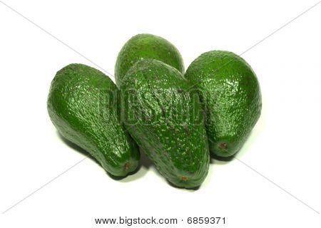 Vier frisse avocado over white