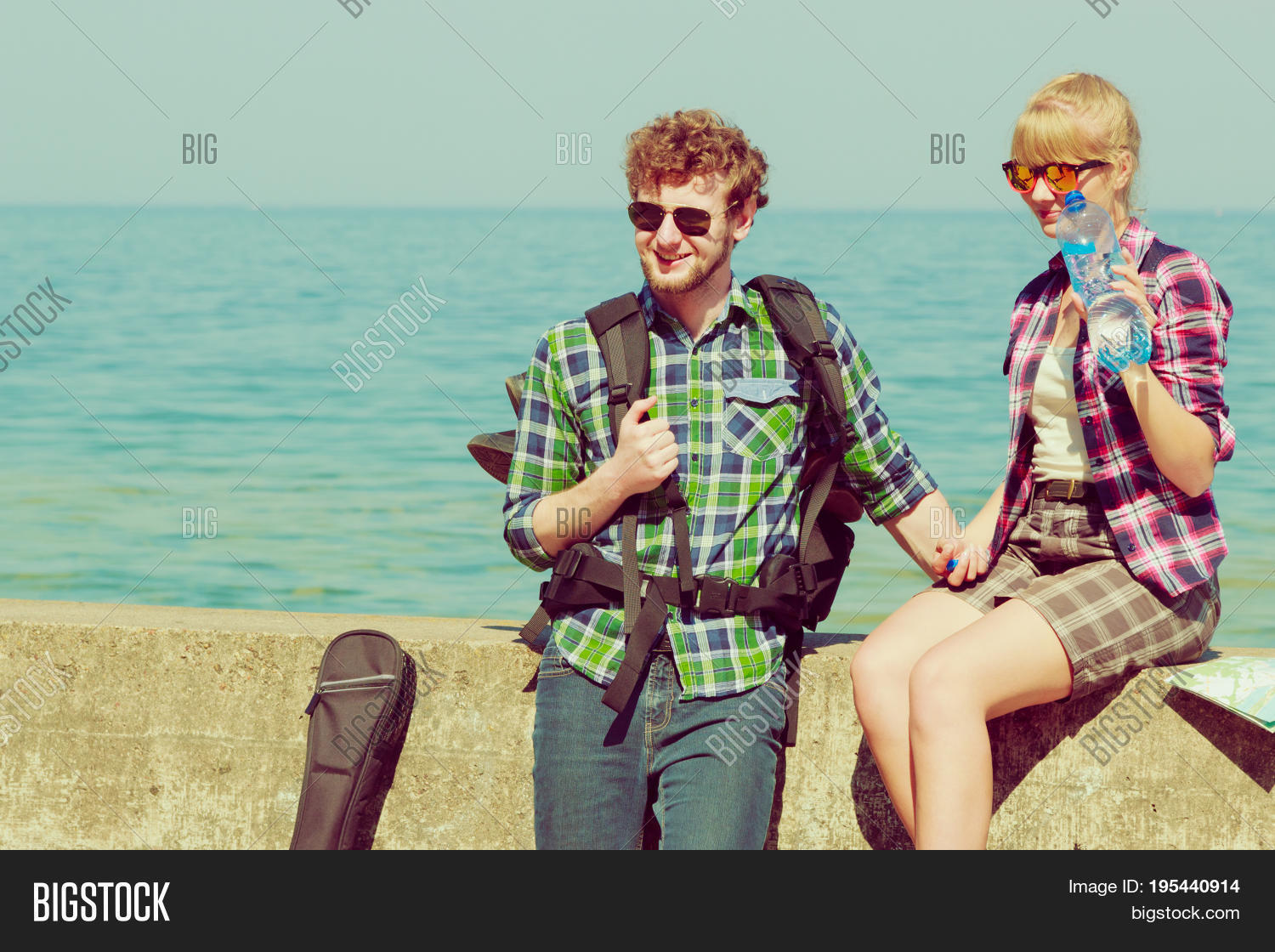 Couple Backpacker Image & Photo (Free Trial) Bigstock