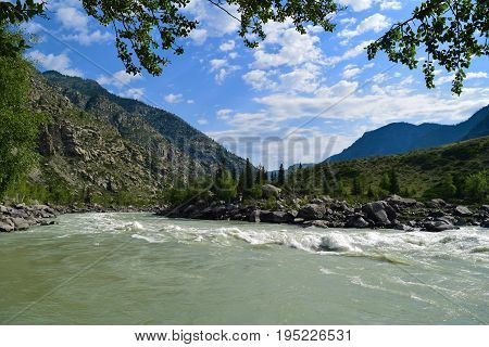 Ilgumen (Ilgumensky) rapids on Katun river in Altai mountains. Altay Republic Siberia Russia.