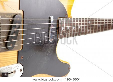 Vintage fast kropp gitarr, isolerade på vitt.
