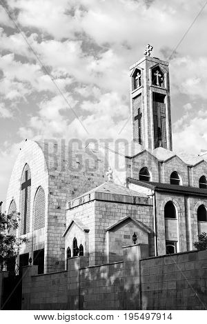 The Chatolic Church And The Cross