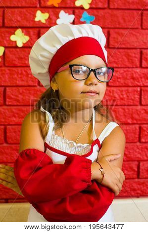 Alchevsk, Ukraine - July 16, 2017: Children's Master Class On Cooking Potatoes In The Oven With Ham 