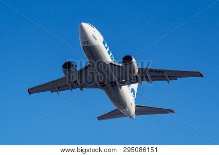 Moscow, Russia - March 20, 2019: Aircraft Boeing 737-524 Vp-bvn Of Utair Aviation Takes Off At Vnuko