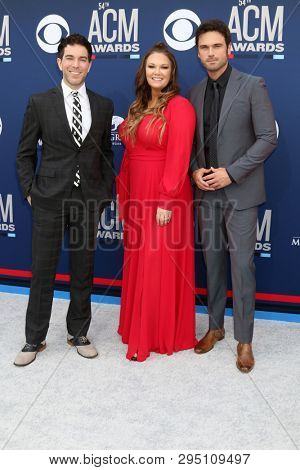 LAS VEGAS - APR 7:  Ty Bentli, Tricia TJ Jenkins, Chuck Wicks at the 54th Academy of Country Music Awards at the MGM Grand Garden Arena on April 7, 2019 in Las Vegas, NV