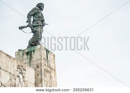 Santa Clara Cuba -july 1 2012; Revolutionary Monument Outside Santa Clara Cuba Statue Of Che Guevara