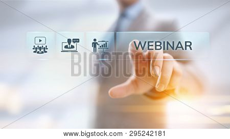 Webinar E-learning Online Seminar Education Business Concept.