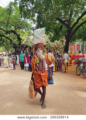 Tiruvanamalai, India - 15 december 2019: Sadhu in the Ramana Ashram in Tiruvanamalai India