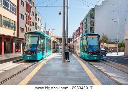 Santa Cruz De Tenerife, Spain - August 20, 2016: Moderns Alstom Trams At The Station On August 20, 2