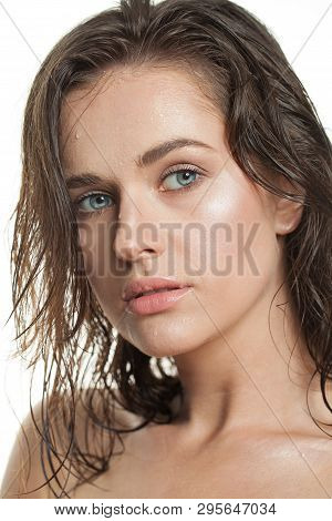 Pretty Womal Face With Natural Clear Skin After Bath