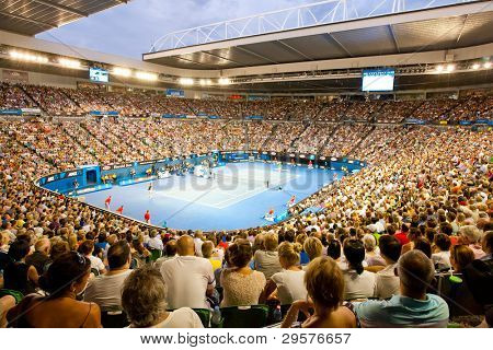MELBOURNE - 29 stycznia: Rod Laver arena podczas 2012 Australian Open końcowego pomiędzy Novales Djokavic