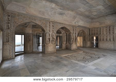 Innenraum des Baby taj