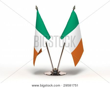 Miniature Flag Of Ireland (isoleret)