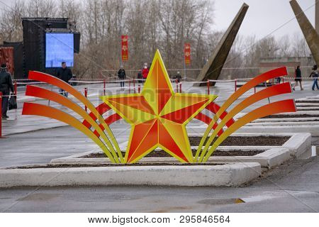 Order Of The Patriotic War Of The Second Degree, George Ribbon, Old Photos For The Great Day Of Vict