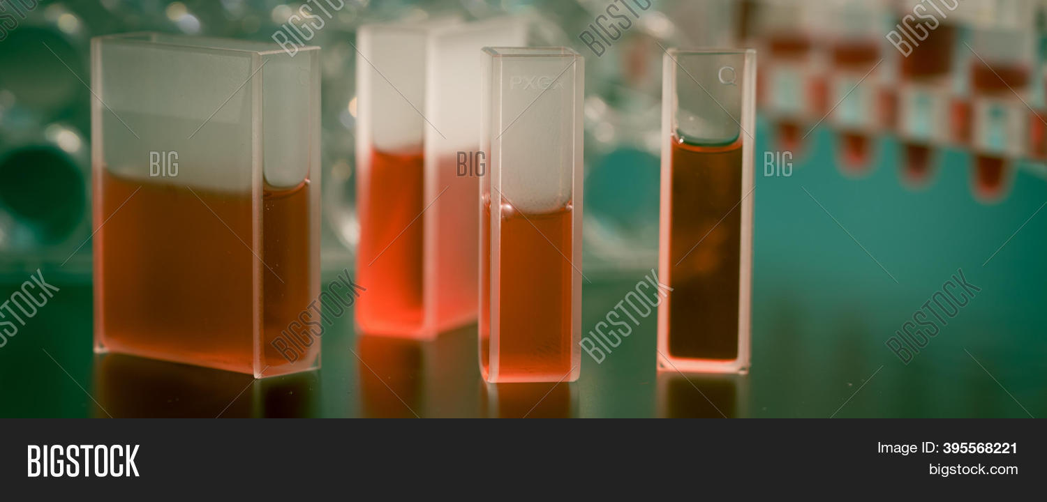 Quartz Cuvettes Image & Photo (Free Trial) Bigstock