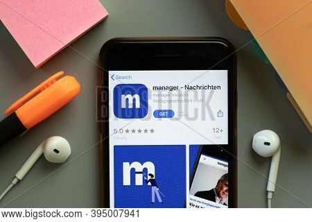 New York, United States - 7 November 2020: Manager Nachrichten App Store Logo On Phone Screen, Illus