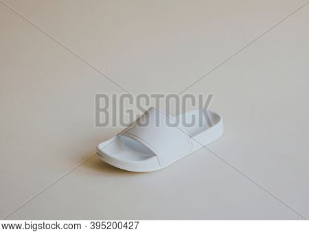 White slide sandal summer beach slippers