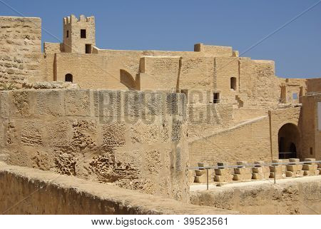 Ribat v Monastiru v Tunisku, Afrika